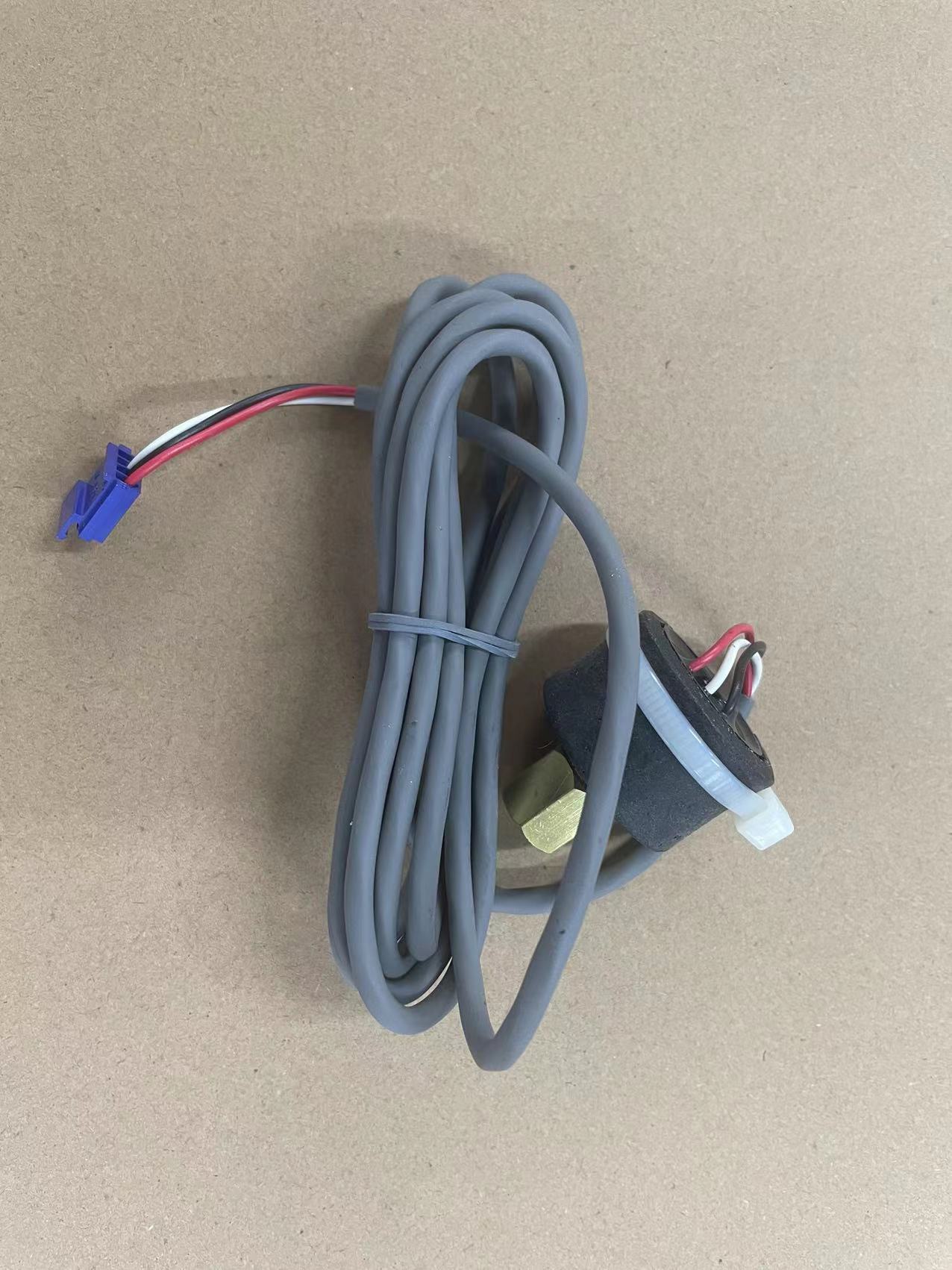 Daikin 2336673 Low Pressure Sensor